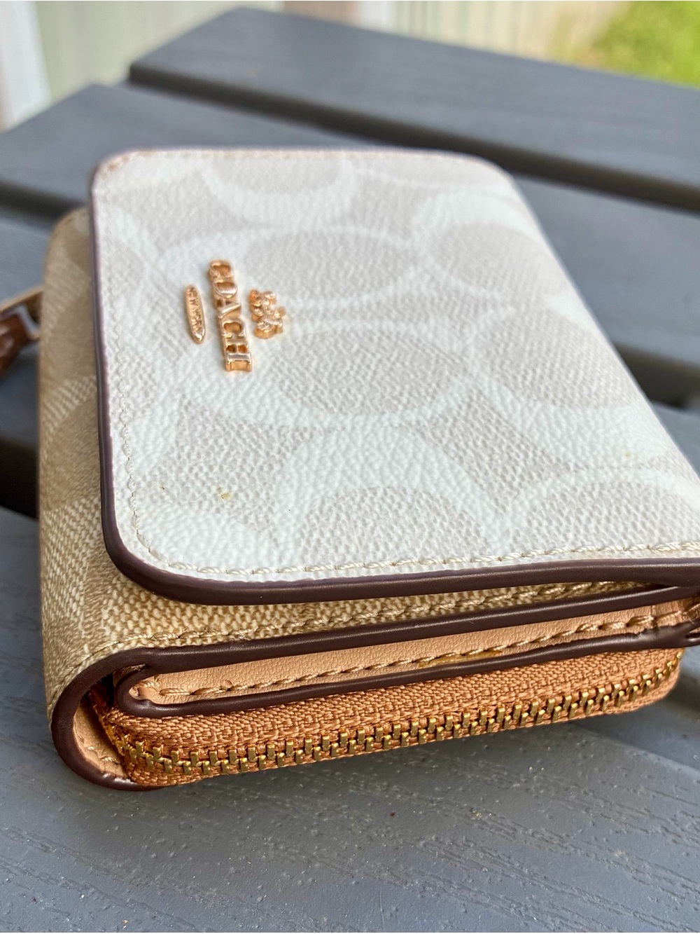 Coach Signature Trifold Wallet Glacier/White Chalk/Multi - Picture 2 of 9